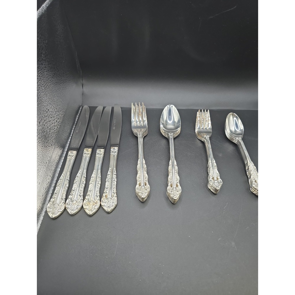 20 Pc EKCO ETERNA LILLIANNE SILVERPLATE FLATWARE Spoons, Forks & Knives